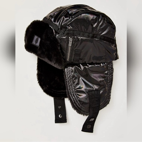 free people movement Accessories - New Free People Primaloft Supernova Puffer Trapper hat